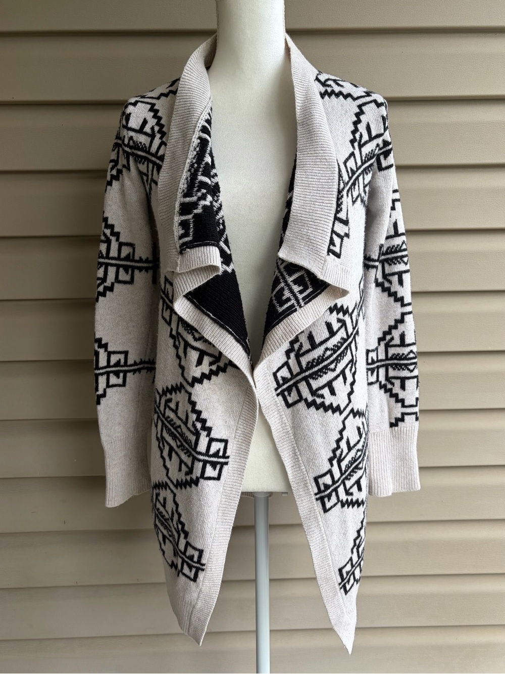 •Staring at Stars• Aztec Draped Open Front Cardigan Sweater - Size Small